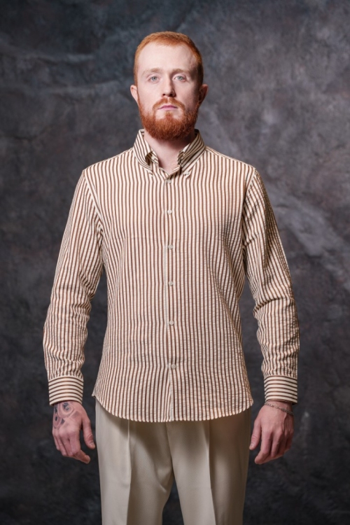 Рубашка в бежевую полоску, материал: Хлопок - 45%, Вискоза - 45%. Фото 1