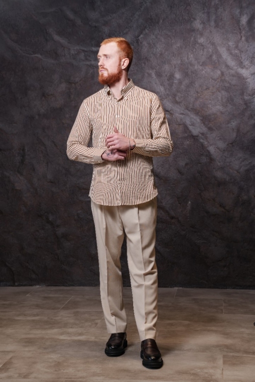 Рубашка в бежевую полоску, материал: Хлопок - 45%, Вискоза - 45%. Фото 2