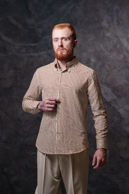 Рубашка в бежевую полоску, материал: Хлопок - 45%, Вискоза - 45%. Фото 4