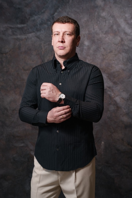 Черная рубашка в полоску, материал: Вискоза - 45%, Хлопок - 45%. Фото 3