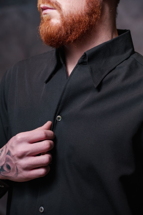 Черная рубашка, материал: Вискоза - 55%, Хлопок - 45%. Фото 4