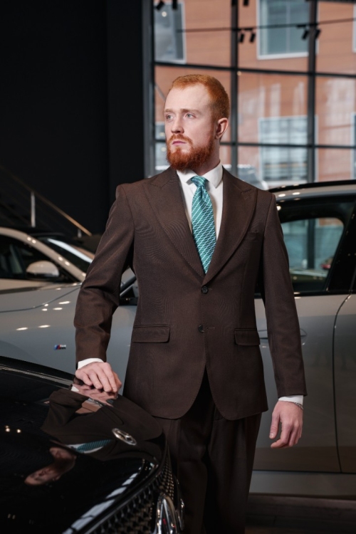 Костюм двойка в коричневом оттенке, материал: Вискоза - 38%, Лайкра - 2%, Хлопок - 15%, Шерсть - 44%. Комплект: Брюки, Пиджак. Фото 6