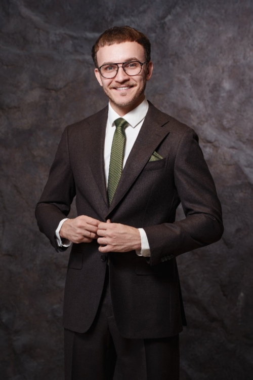 Костюм двойка в шоколадном цвете, материал: Полиэстер - 8%, Шерсть - 88%, Эластан - 4%. Комплект: Брюки, Пиджак. Фото 5