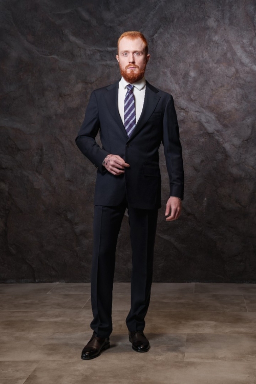 Костюм двойка тёмно-синий, материал: Полиэстер - 8%, Шерсть - 88%, Эластан - 4%. Комплект: Брюки, Пиджак. Фото 1