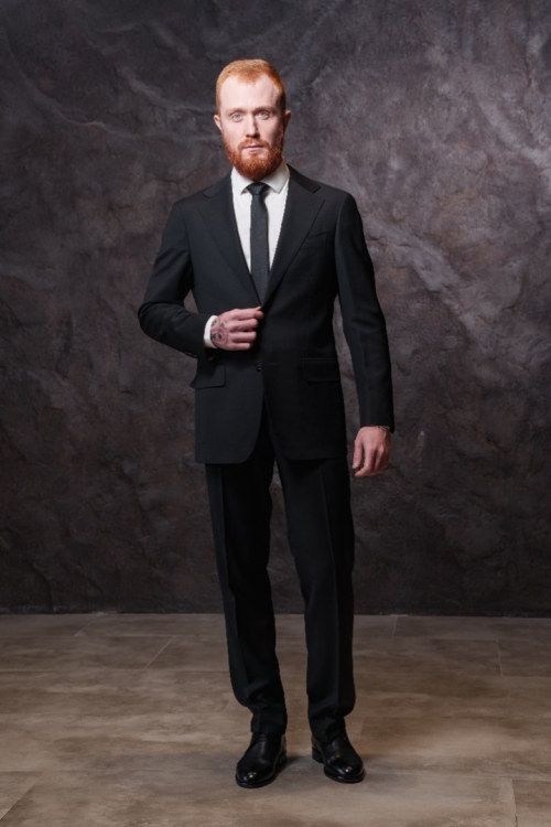 Костюм двойка черный, материал: Полиэстер - 8%, Шерсть - 88%, Эластан - 4%. Комплект: Брюки, Пиджак. Фото 1