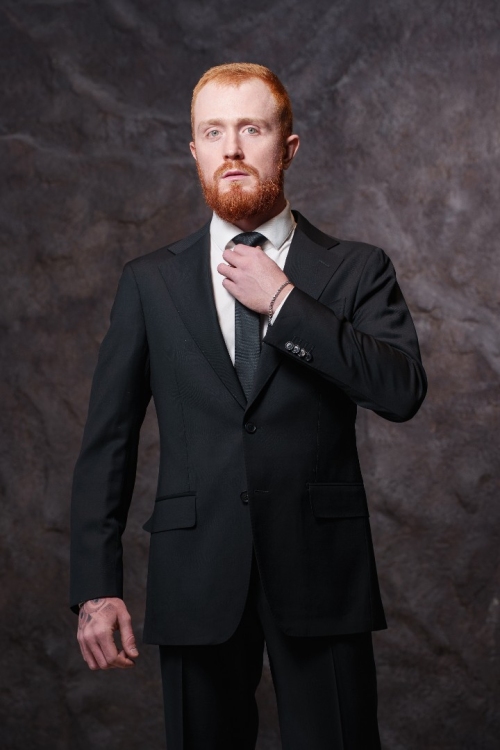 Костюм двойка черный, материал: Полиэстер - 8%, Шерсть - 88%, Эластан - 4%. Комплект: Брюки, Пиджак. Фото 2